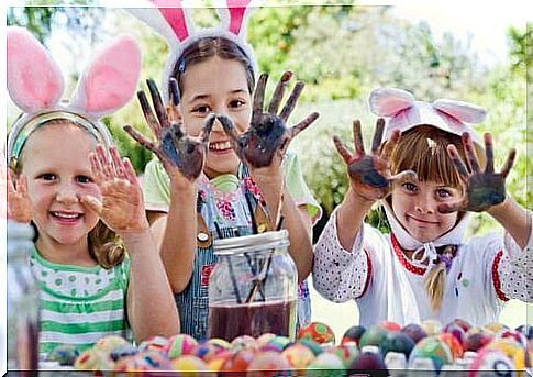 Plans for Easter with children are a good way to bring the family together. 