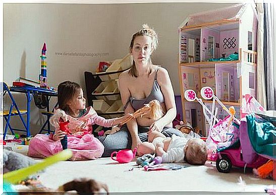 A viral photo exposes the disease mothers don't talk about