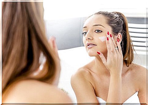 Anti-aging creams help keep the skin smooth.