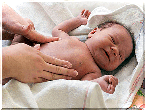 Anti-colic massages for your baby can relieve you of this painful discomfort.