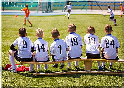 Sports for children that encourage teamwork