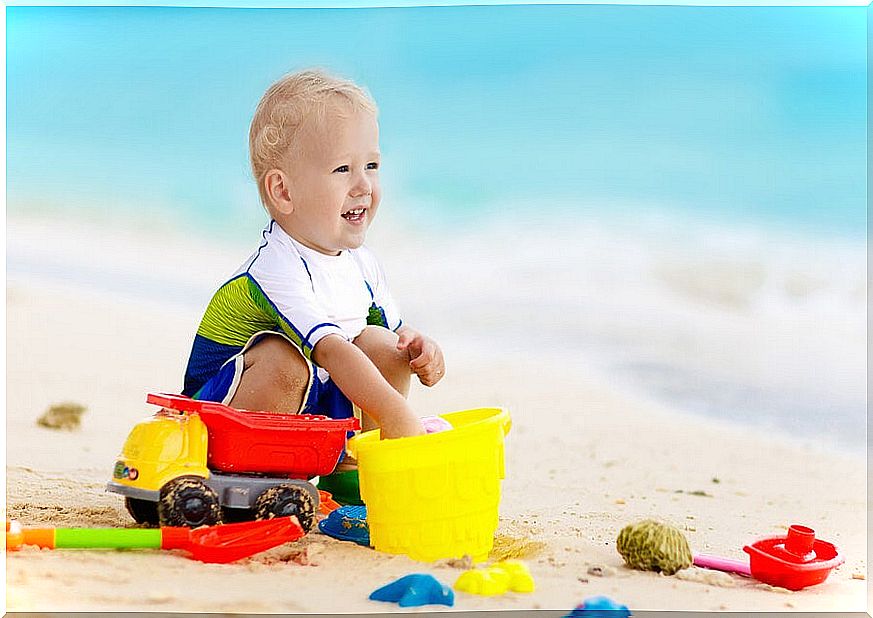 5 tips to go to the beach with babies