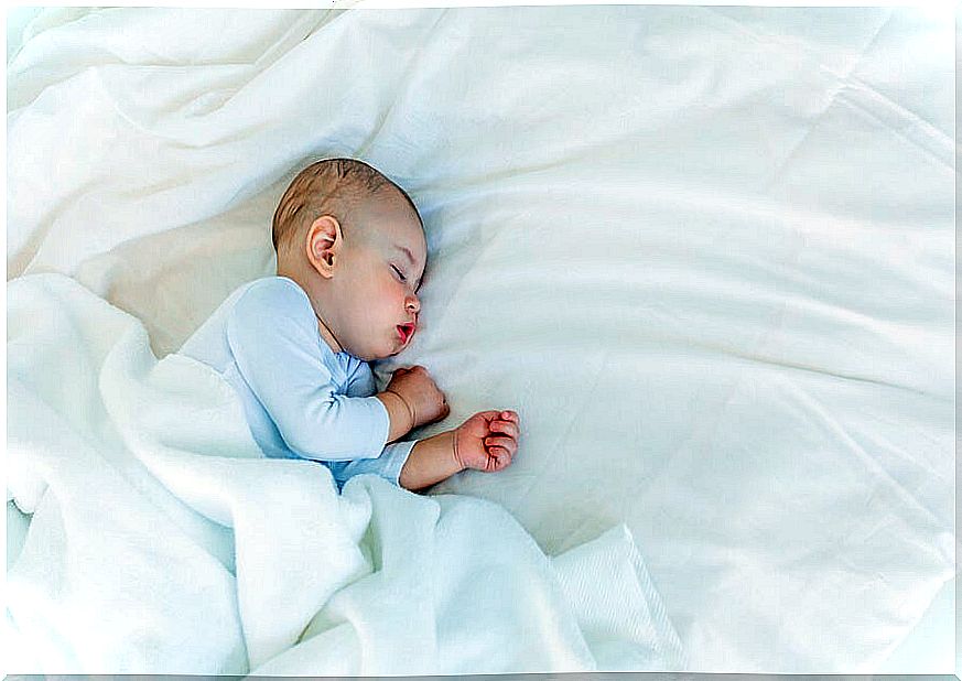 When you choose the baby's mattress you must ensure, among other things, that it has a safe and comfortable environment to sleep.