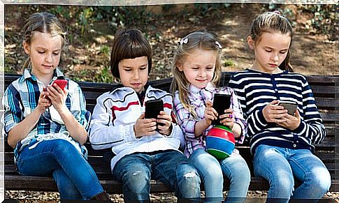 The use of WhatsApp in children has expanded considerably.