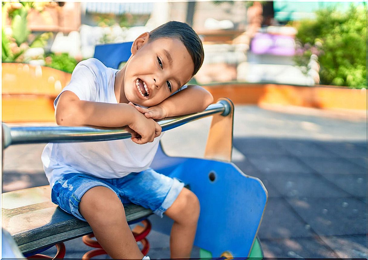 Child in the park with reactive bonding disorder.